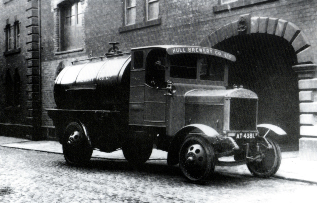 A Thorneycroft beer tanker belonging to the Hull brewery
